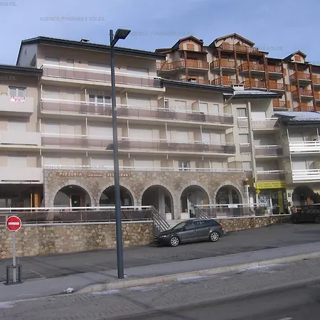 Grand Studio/cabine Lumineux, Proche Commerces Et Pistes - Fr-1-295-193 Lägenhet